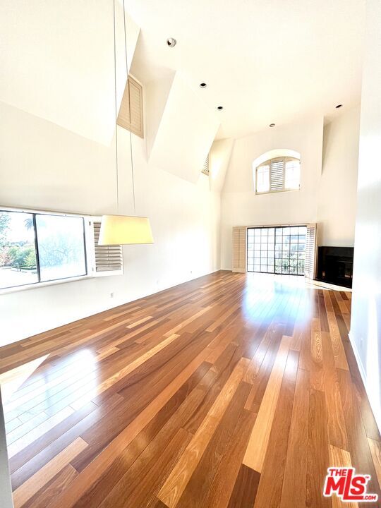 Foto principal - 1936 Pelham Ave