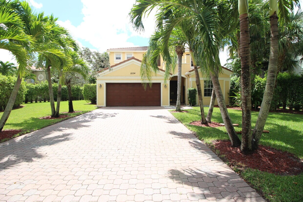 Primary Photo - 2224 Balsan Way