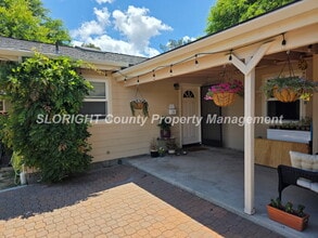 Building Photo - 4810 Estrada Ave
