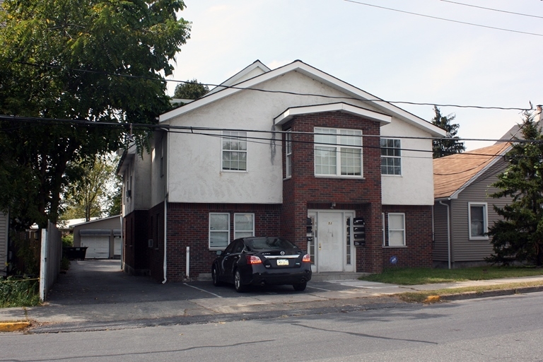 Building Photo - 53 N 10th St