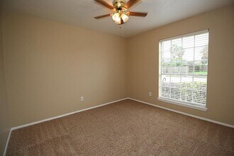 Building Photo - 3873 Pecan Cir