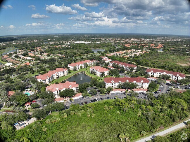Exterior 3D - Saratoga Place