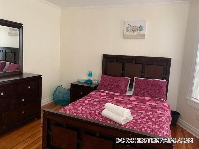 Foto del edificio - 42 Monadnock St