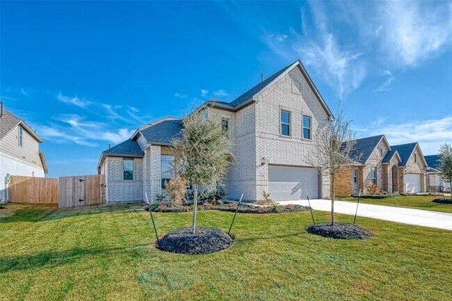 Building Photo - 2223 Rustboro Dr