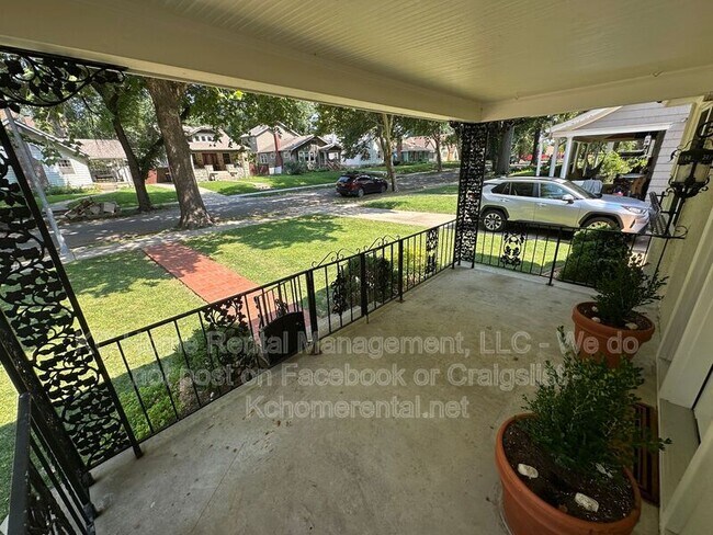Foto del edificio - 7208 Jefferson St
