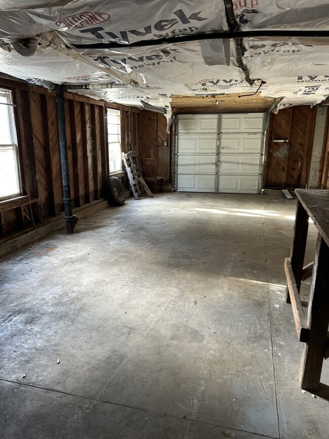 Building Photo - 2928 Avenue O