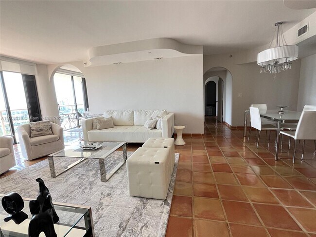 Foto del edificio - 4000 Island Blvd