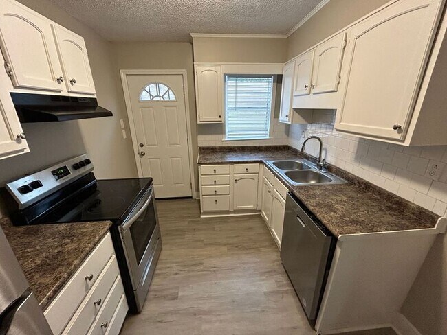 Foto del edificio - 440 86th St S