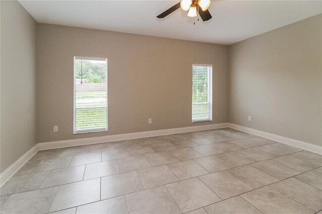 Building Photo - 605 Crosby Dr
