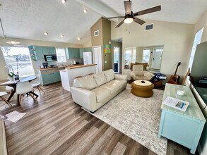 Building Photo - 146 Nettles Blvd