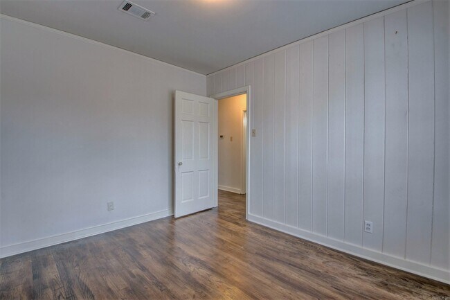 Foto del edificio - 2216 N Arthur St