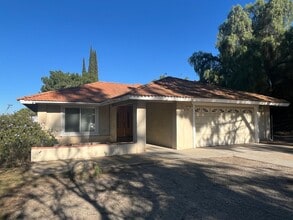 Building Photo - 14200 Martin Pl