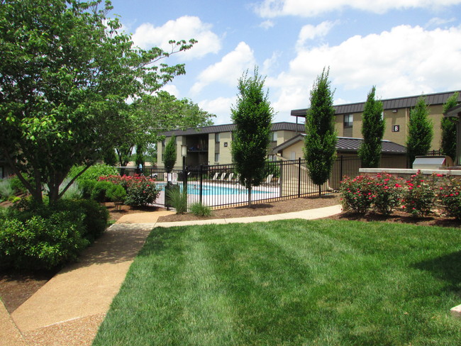 Building Photo - The Avenue Nashville West