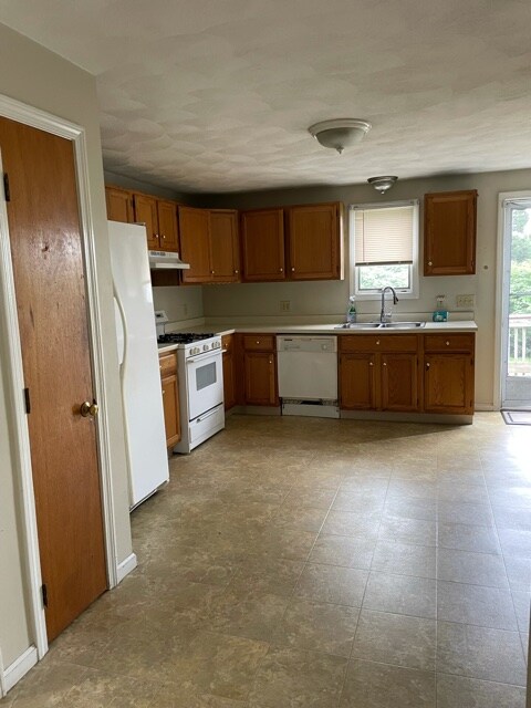 Foto del edificio - 116 Goldsmith Ave