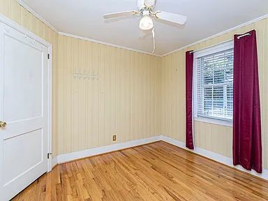 Building Photo - Welcome to this beautiful home