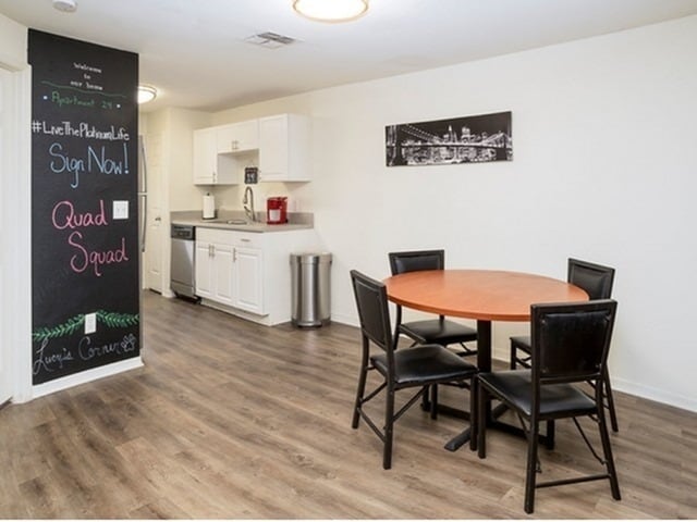 Dining Area - The Quad