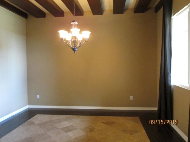 Building Photo - 12068 Sweet Grass Cir