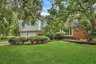 Building Photo - 108 Woodland Rd