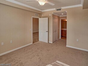 Building Photo - 9731 Acqua Ct