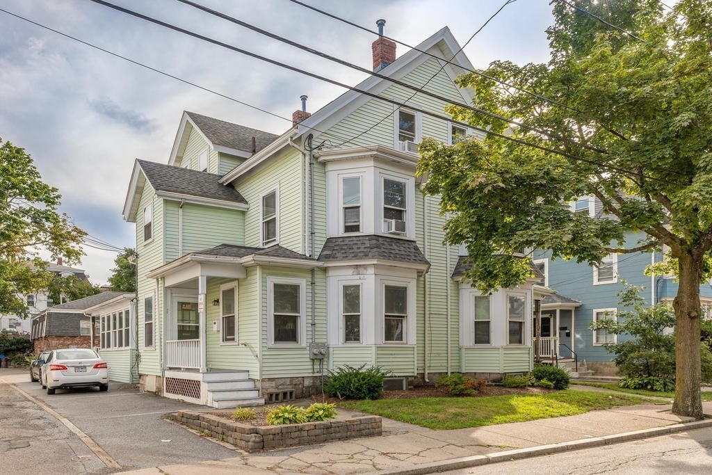Foto principal - 109 Chestnut St