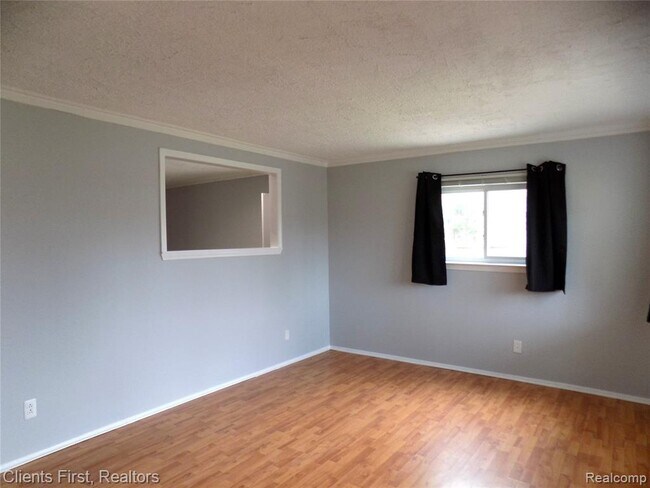 Foto del edificio - 39417 Cather St