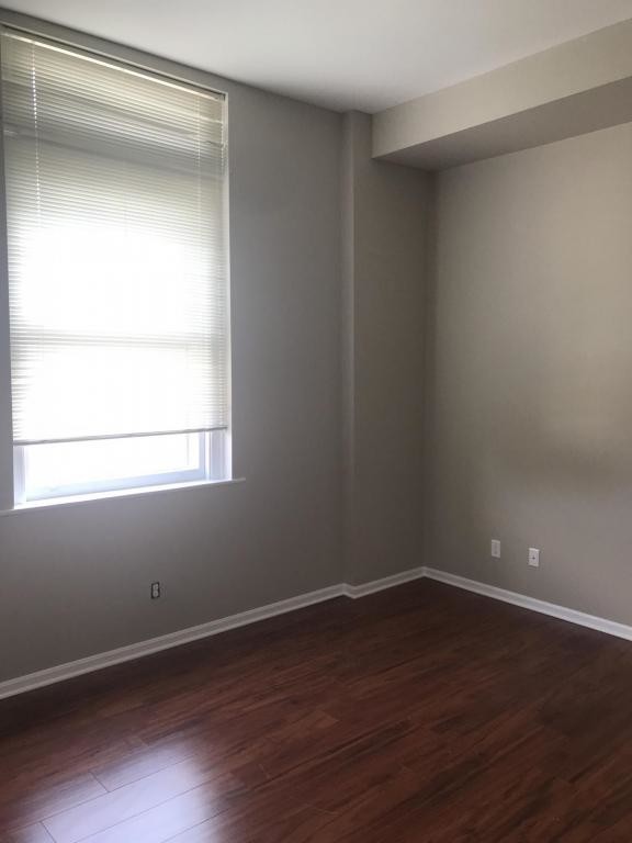 Foto del edificio - 117 Main St, unit 10