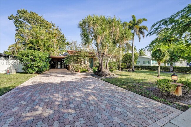 Foto del edificio - 2611 Roosevelt St