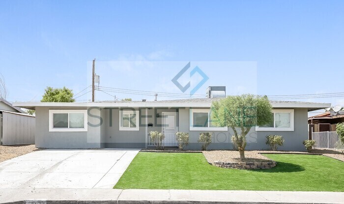 Primary Photo - Charming 4 Bedroom in Las Vegas!