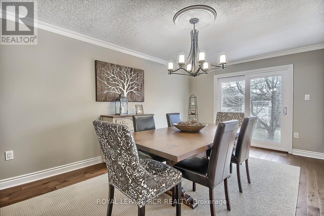 Building Photo - 617 Brooker Ridge