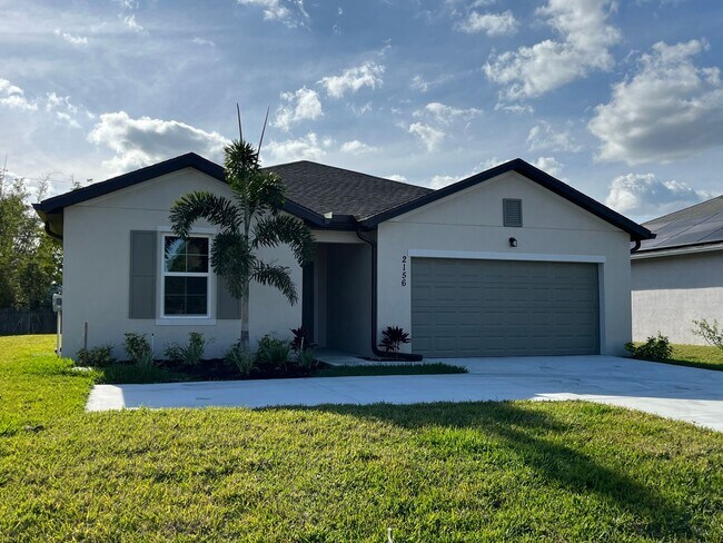 Foto del edificio - Annual Rental in Port St Lucie