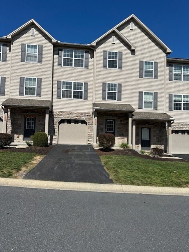 Foto del edificio - 6205 Galleon Drive