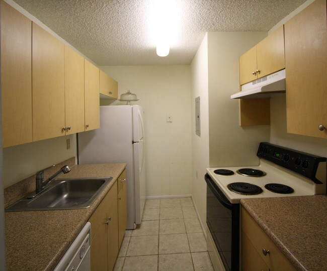 Foto del edificio - 1186 Lake Terry Dr