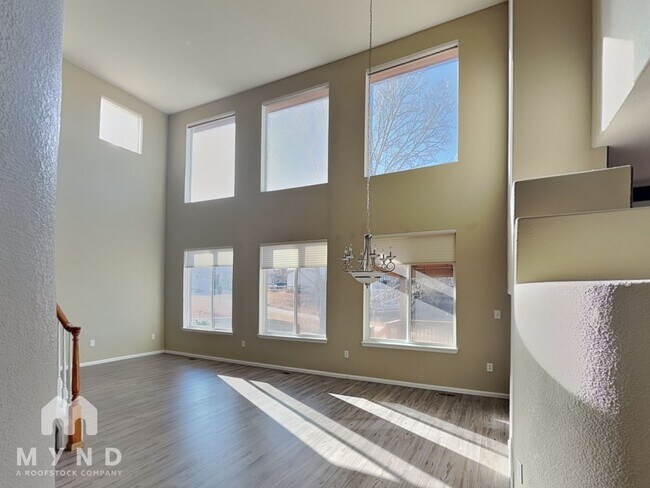 Foto del edificio - 10765 Cedar Brook Ln