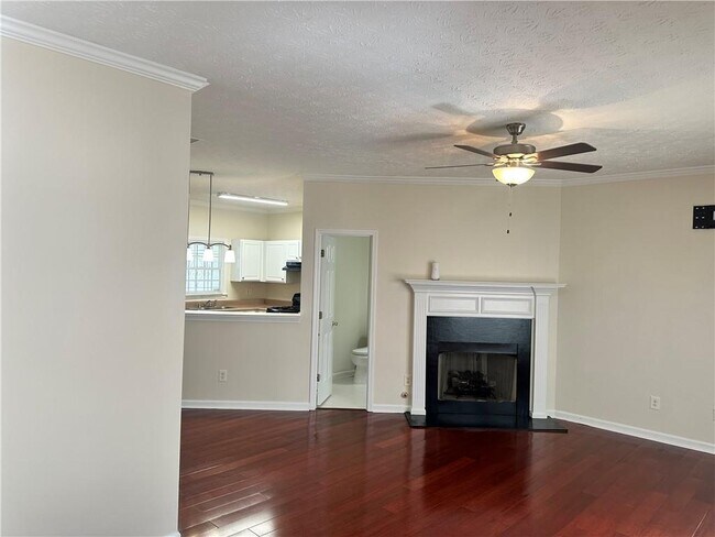 Building Photo - 880 Glynn Oaks Dr