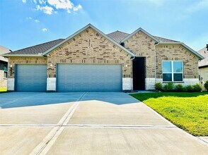 Building Photo - 13689 Balanced Rock Dr