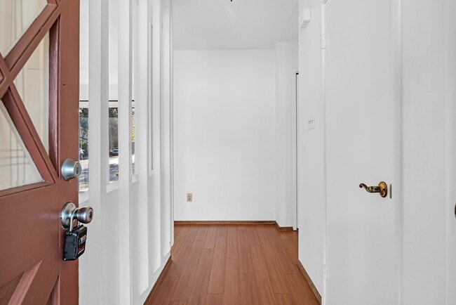 Foto del edificio - Comfortable 3-Bedroom Home for Rent in Central Davis