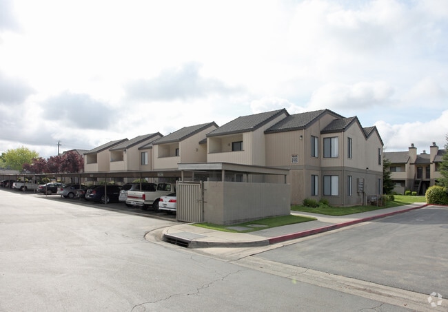 Building Photo - The Renaissance