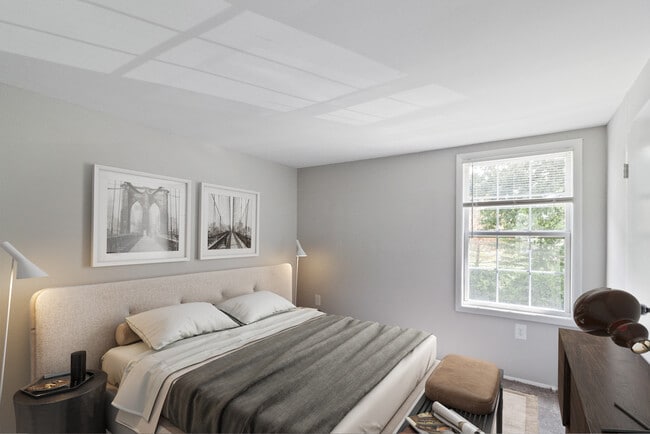 Building Photo - The Townhomes at River Crossing