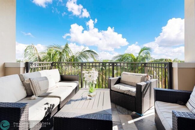 Foto del edificio - 2401 N Ocean Blvd
