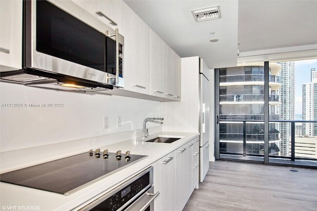 Foto del edificio - 55 SW 9th St