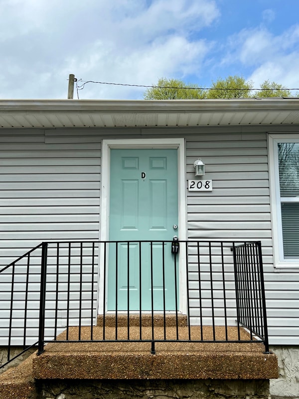 Photo - 208 May Dr House