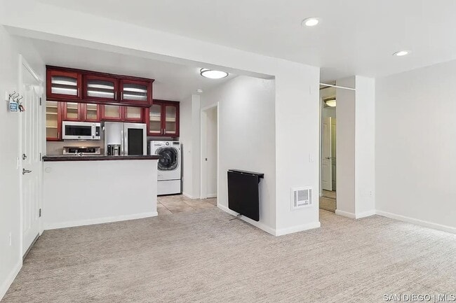 Building Photo - Upgraded Studio Condo For Rent - in San Ca...