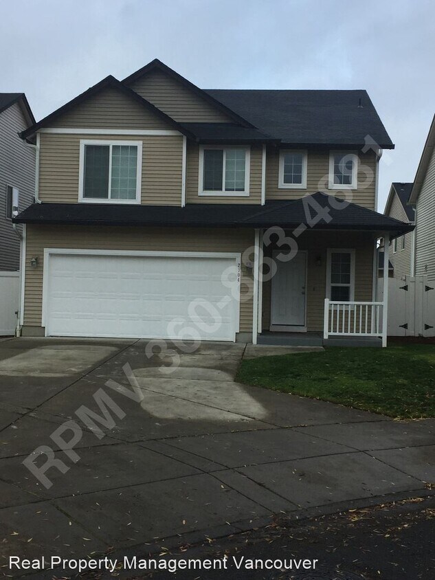 Foto principal - 3 br, 2.5 bath House - 2704 NE 126th AVE