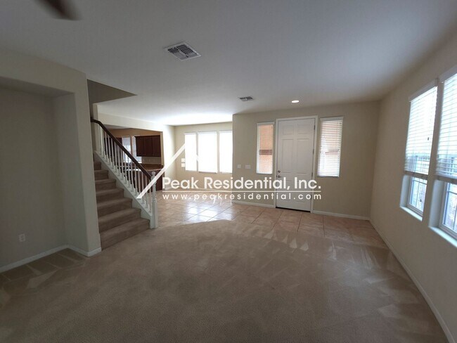 Building Photo - 4 br, 2.5 bath House - 79 Sluice Way