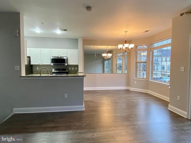 Building Photo - 21164 Domain Terrace