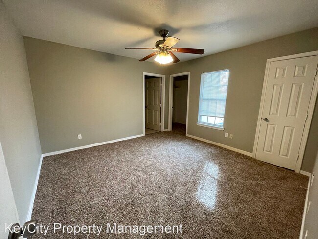 Foto del edificio - 4 br, 3 bath House - 1907 16th street front