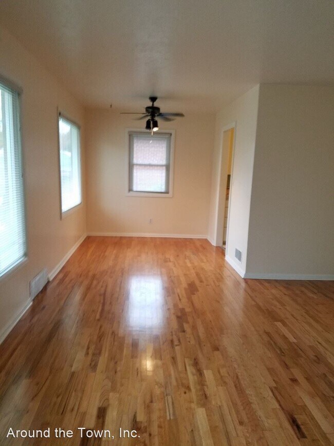 Foto del edificio - 3 br, 1.5 bath House - 3309 W. Kipling