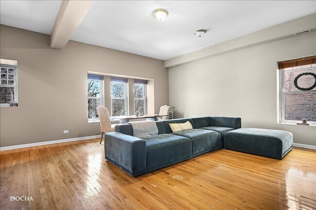 Foto del edificio - 4545 S Drexel Blvd
