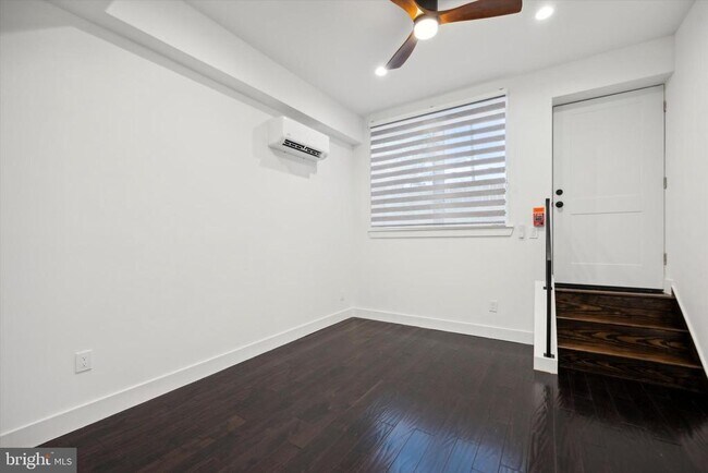 Foto del edificio - 2356 N Front St