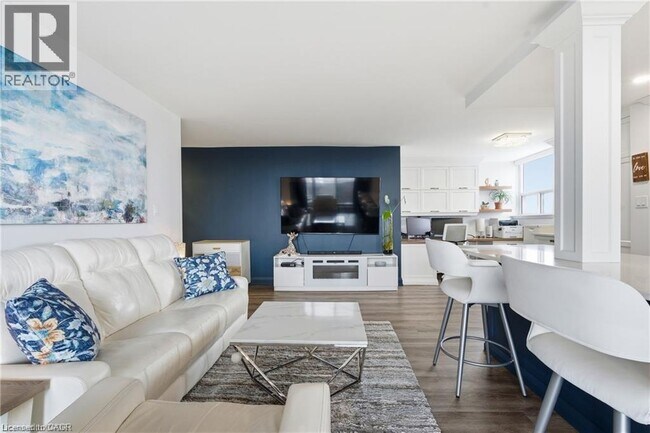 Photo du bâtiment - 1415 Ghent Ave